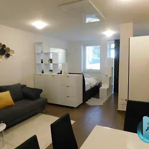  Appartamento Modern Center Studio Under The Castle - Free Parking