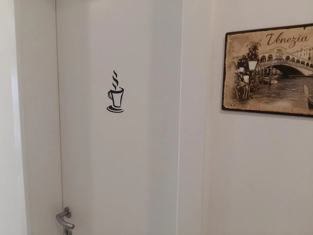Homestay Morning Coffee Apartment Ljubljana