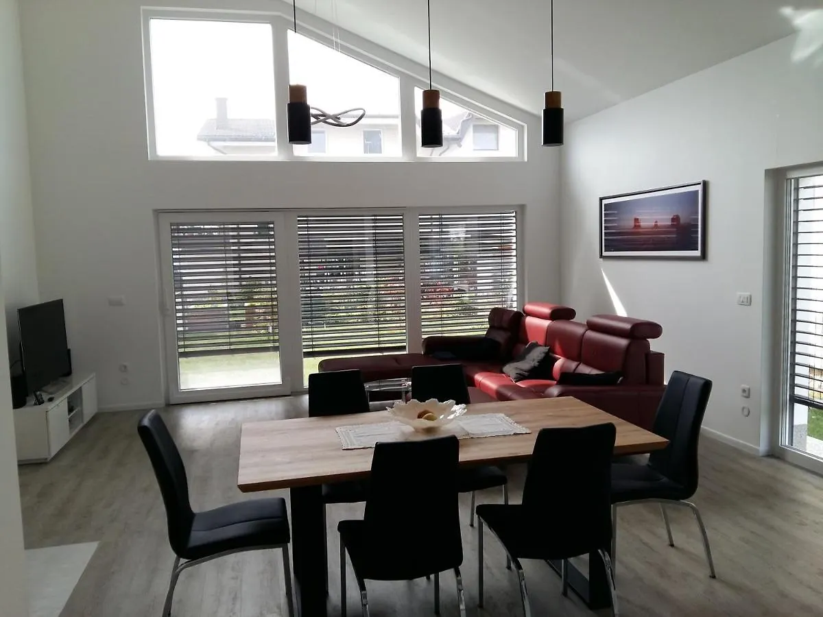Morning Coffee Apartment Ljubljana Homestay